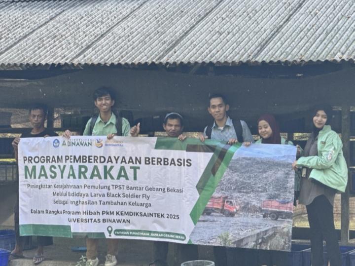 Universitas Binawan Latih Pemulung Bantar Gerbang Budidaya Maggot, Ubah Sampah Jadi Rupiah