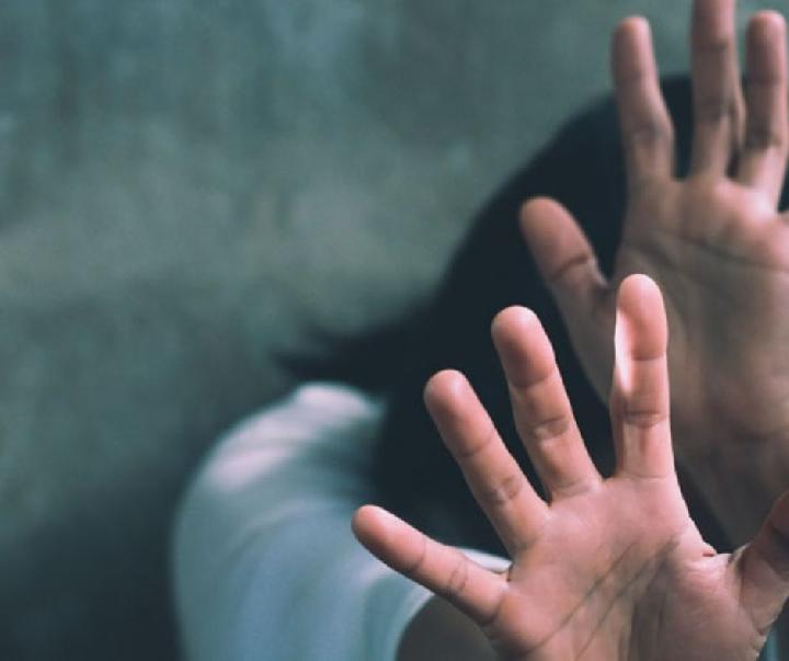 Bocah 9 Tahun Disiksa, Tubuh Disiram Bensin dan Ditelantarkan, Ayah dan Ibu Tersangka