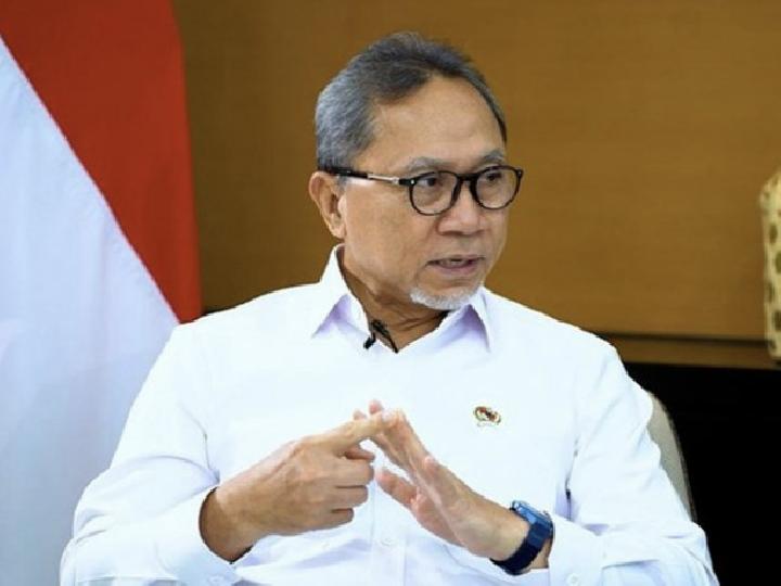 Menko Zulhas Dorong Bank Himbara Percepat Penyaluran Kredit ke Koperasi Merah Putih
