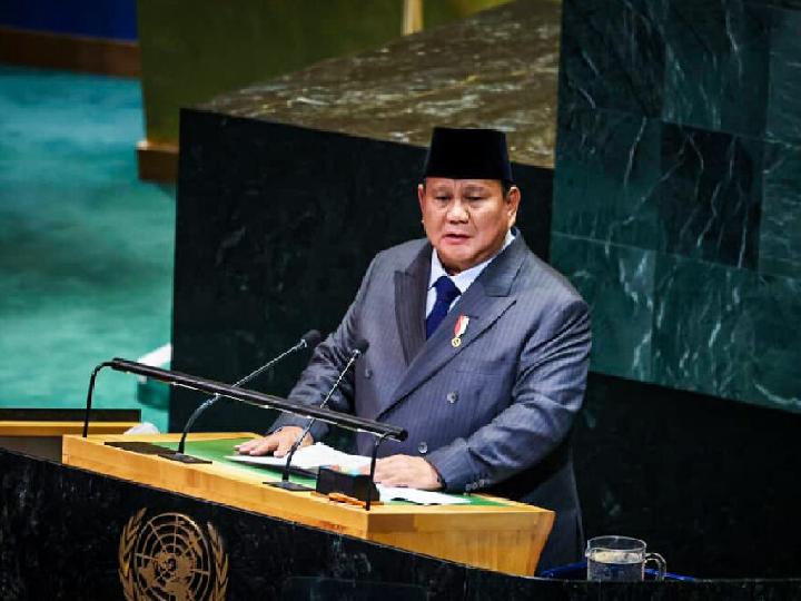 Diplomasi Merah Putih: Warisan Bung Karno dan Misi Prabowo di Forum Dunia