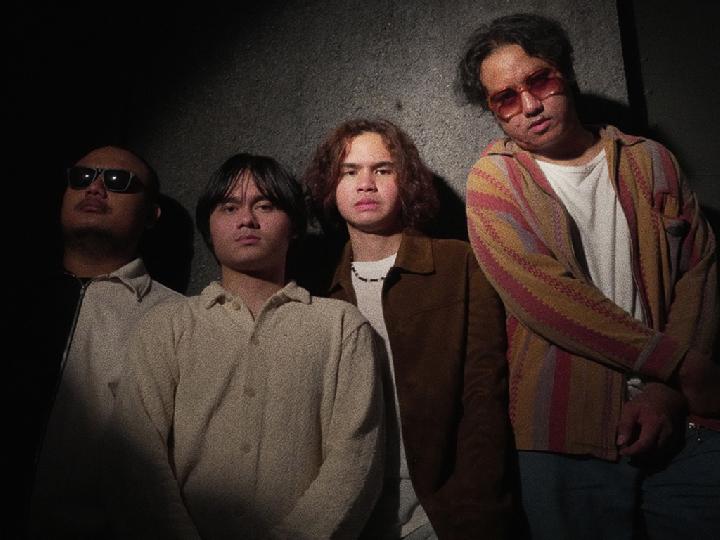 Unit Rock Qodir Gandeng Arya Novanda di Single Logila!
