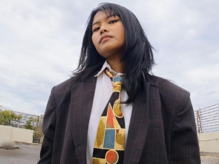 Gavendri Gugat Kemacetan Lalu Lintas di Single Balada Ibukota