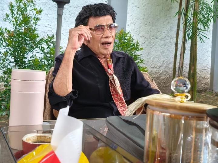 Rhoma Irama Lanjutkan Berdakwah Lewat Musik dengan Merilis Single Senyum