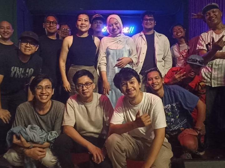 Batavian Roulette, Santi Danametta, dan Be A Dub's Entak Boleh Gig