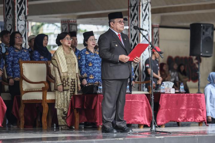 Wesly Silalahi Inspektur Upacara Peringatan Hari Sumpah Pemuda ke-97 di Lapangan Adam Malik