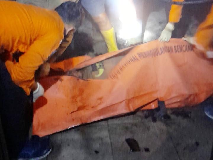 Rumah Tiga Lantai Terbakar di Siantar, Anak 12 Tahun Tewas