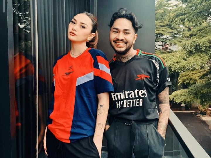 Polisi Tangkap Musisi Onadio dan Istri di Rumahnya, Sita Ganja dan Barang Bukti Lain