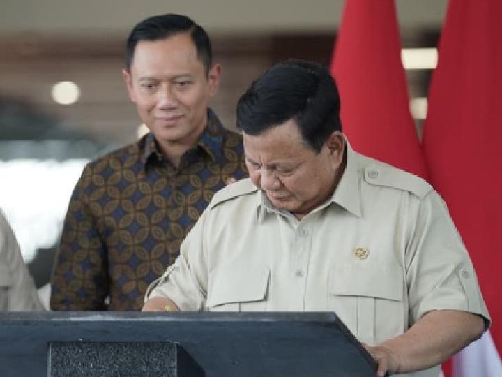 Resmikan Stasiun Tanah Abang Baru, Prabowo Ngomong Cadangan Pangan
