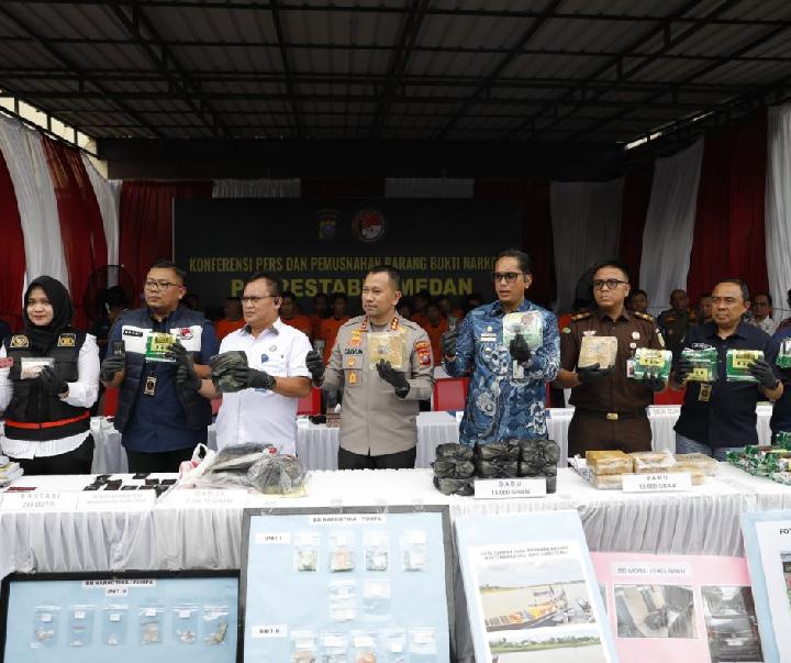 Polrestabes Medan Ungkap 173 Kasus Narkoba, Wali Kota Hadiri Pemusnahan 50 Kg Sabu