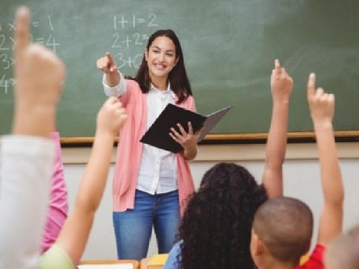 PUSTAKA Nommensen: Hari Guru Semakin Jauh dari Esensi Penghormatan terhadap Profesi Pendidik