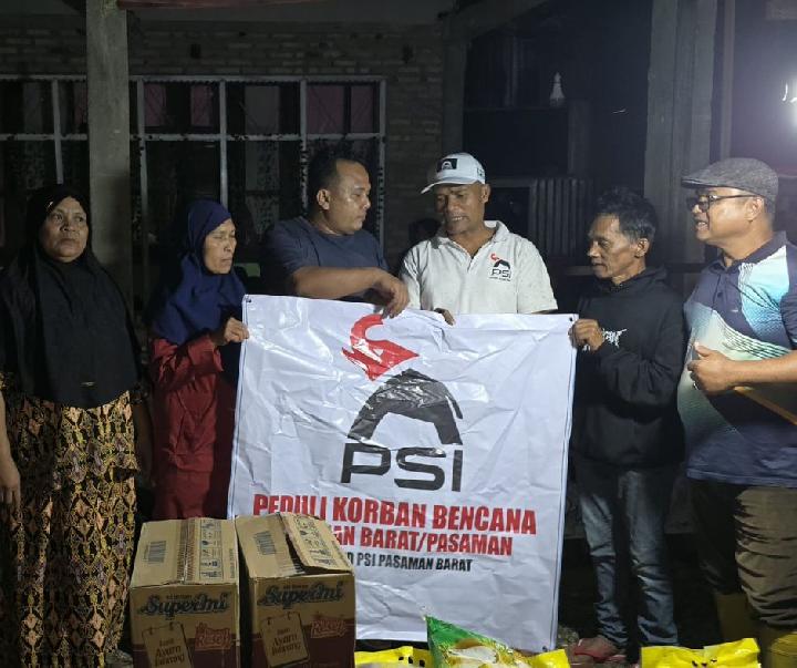 PSI Tembus Daerah Terisolasi di Talamau Pasaman Barat, Salurkan Bantuan Banjir dan Galodo