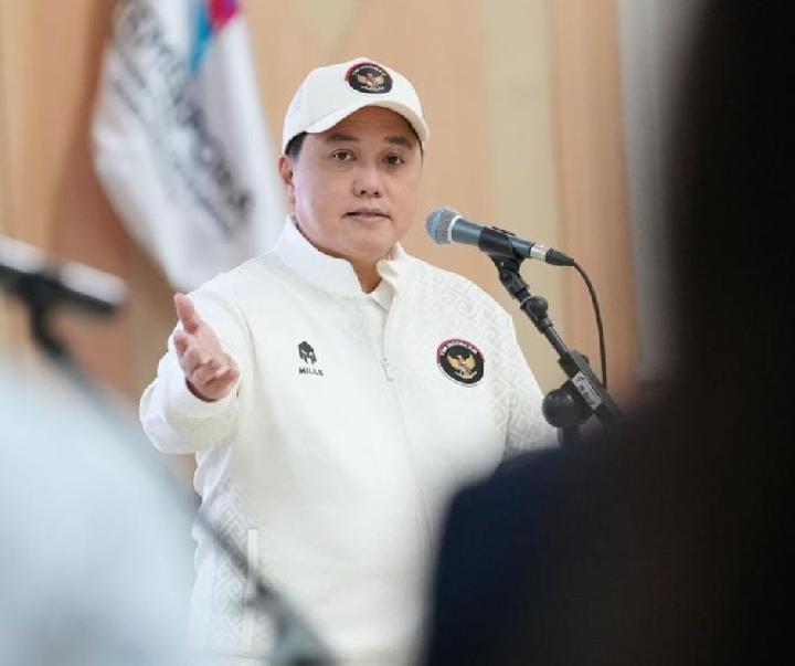 Erick Dirujak Netizen soal Bantuan Alat Olahraga ke Korban Banjir, Kemenpora Buru-buru Klarifikasi