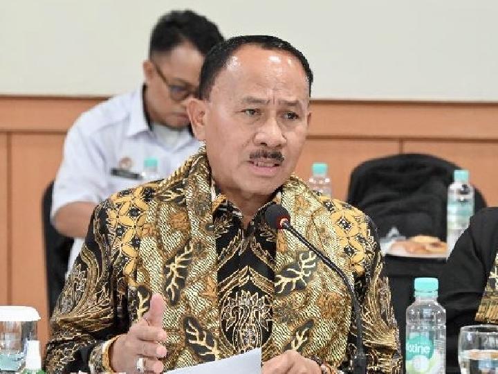 Anggota DPR dari Partai Golkar, Maruli Siahaan: Tidak Ada Hak Masyarakat untuk Tutup TPL