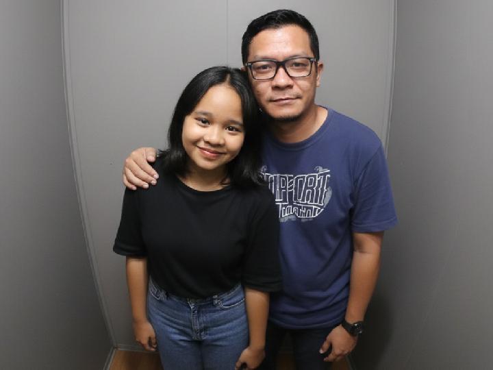 Noly Lebon Rilis Album Debut Bertajuk Never Too Late to Chase Your Dreams