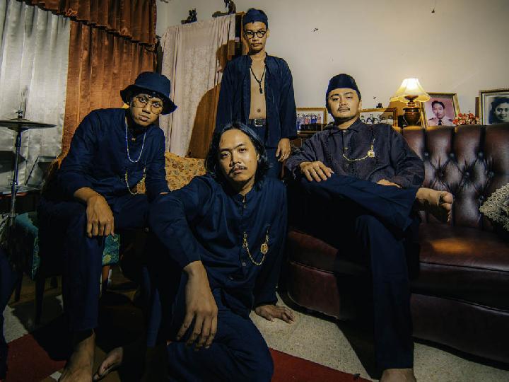 Unit Instrumental Sunda, Basajan Lepas Single 1971