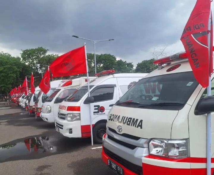 Bantu Korban Bencana, PDI Perjuangan Kirim 10 Ambulans dan Tim Medis ke Aceh