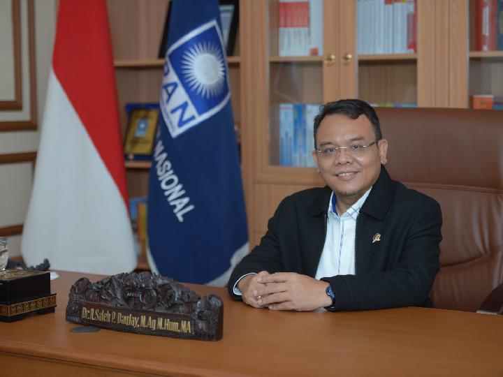 Ketua Komisi VII DPR Soroti Masalah Tunai vs Cashless: Jangan Tinggalkan Desa dan Lansia