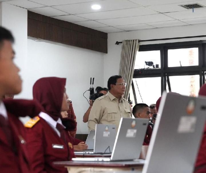 Resmikan Sekolah Rakyat di 34 Provinsi, Prabowo: Ini Langkah Terobosan