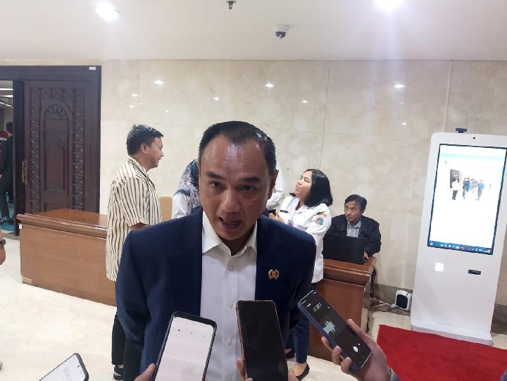 Judistira Hermawan Golkar Dukung Pramono Anung Bongkar Tiang Monorel Demi Keselamatan Warga