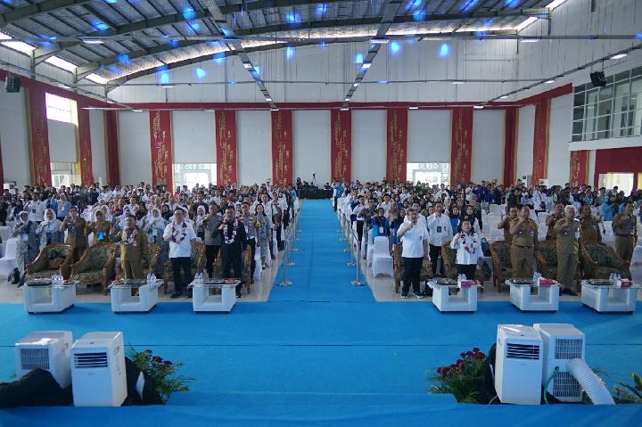 Sosialisasi Program Makan Bergizi Gratis 2026 Kick Off di Grobogan