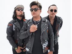 Unit Pop Punk, KARNAMEREKA Lepas Single Di Persimpangan