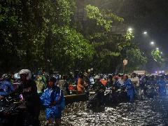 Banjir Kepung Jakarta, 2.000 Warga Terpaksa Mengungsi