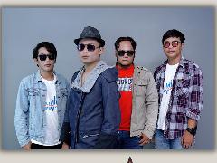 Unit Rock Asal Cirebon, 4 Bintang Lepas Single Debut Tetap Bersamaku