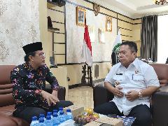 Walkot Siantar dan Penrad Siagian Sepakat Percepat Penyelesaian Konflik Gurilla dan Penataan Pasar Horas