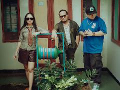 Langit Sore Sapa Penikmat Musik Lewat SIngle Tenangkan Badai