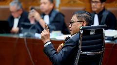 Disinggung Jaksa, Hasto Tegaskan Harun Masiku Bukan Orang Dekatnya