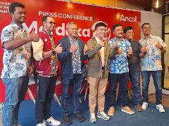 HUT RI ke-80 di Ancol, Ruben Onsu Ikut Kibarkan Merah Putih dalam Shark Aquarium
