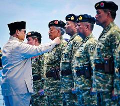 11 Perwira TNI yang Sudah Pensiun Naik Pangkat Istimewa dari Prabowo