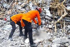 Update Korban Tewas Robohnya Musala Ponpes Al Khoziny di Sidoarjo