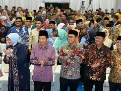 Menag Luncurkan Kick Off HGN 2025, Tekankan Peran Guru Madrasah sebagai Pembangun Peradaban