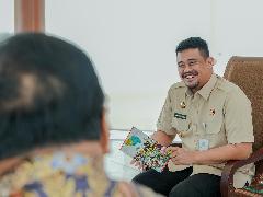 Setelah Didemo, Gubernur Bobby Segera Kaji: Tutup atau Kurangi Lahan Konsesi Toba Pulp Lestari