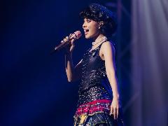 Andien Sukses Hadirkan 4 Babak Pengalaman Musikal di Konser Suarasmara