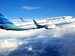 Libur Nataru, Pemerintah Berikan Diskon Tarif Tol dan Tiket Pesawat