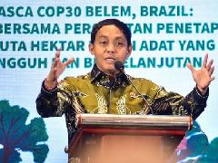 Menhut Raja Antoni Ungkap Ketimpangan Luas Kawasan Hutan dengan Jumlah Polisi Hutan