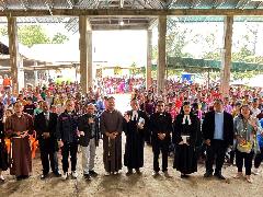 Perayaan Natal bersama Anak-anak di Adiankoting, Sekber Gokesu Serukan Pendidikan Ekologi 