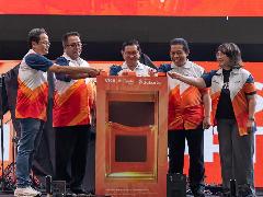 Transformasi Menuju Bank Berorientasi Global, Bank Jakarta Resmi Luncurkan Kartu Debit Visa