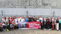 OJK Cirebon dan Perbarindo Komisariat Perkuat Kolaborasi Lewat Senam Bersama