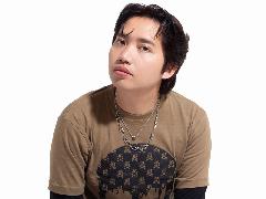 Febinda Tito Rilis Album Terbentur, Terbentur, Terbentur