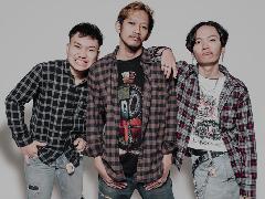 Dua Jawara Cadas Karawang, Javanese Cat dan People Sweet Kolaborasi di Single In Nomine Patris