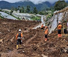 Hari Kesembilan Pencarian Longsor Cisarua, 74 Jenazah Ditemukan, Enam Korban Masih Hilang