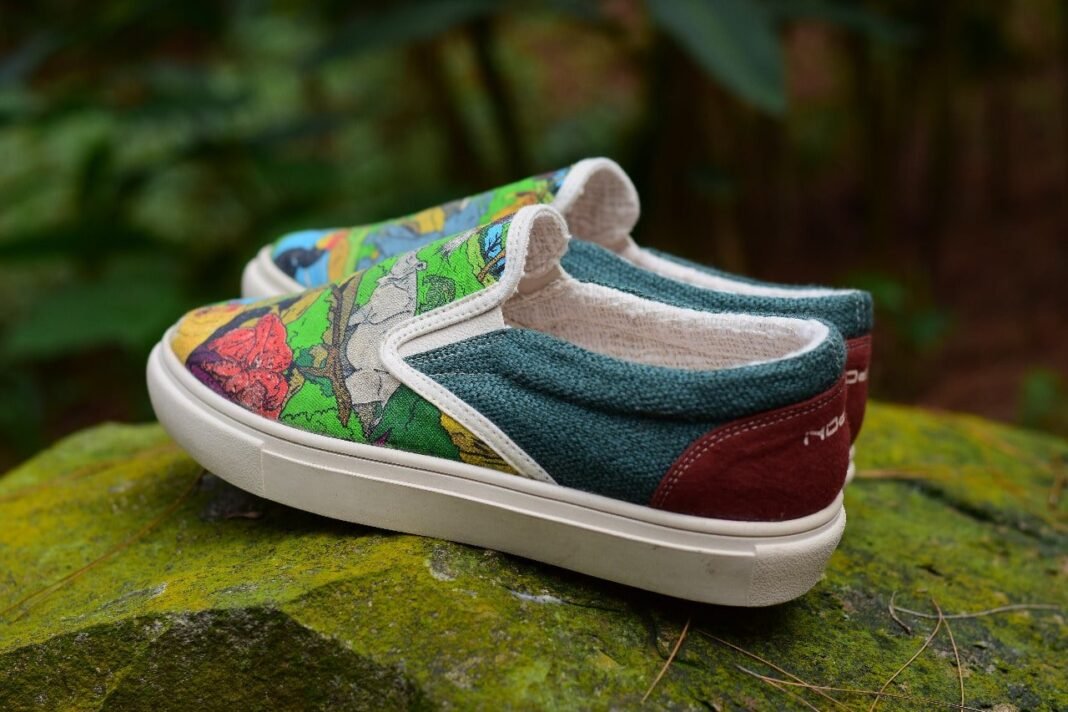 NODE Rilis Sepatu Berdesain Fauna Langka Khas Indonesia NODE Rilis Sepatu Berdesain Fauna Langka Khas Indonesia