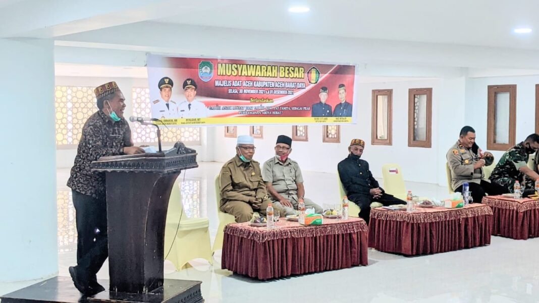 Bupati Abdya Beri PR ke MAA, Ubah Adat yang Melenceng dari Islam Bupati Abdya Beri PR ke MAA, Ubah Adat yang Melenceng dari Islam