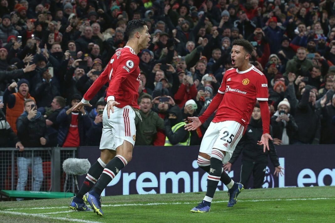 Ronaldo Dua Gol, MU Tumbangkan Arsenal di Old Trafford Ronaldo Dua Gol, MU Tumbangkan Arsenal di Old Trafford
