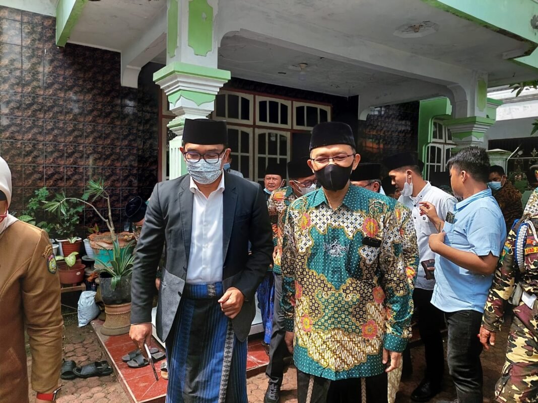 Tausiah di Pelantikan PWNU Jabar, Kiai Maman: Tradisi Aswaja Kekuatan NU di Pentas Dunia Tausiah di Pelantikan PWNU Jabar, Kiai Maman: Tradisi Aswaja Kekuatan NU di Pentas Dunia