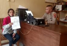 Aksi Teror Pelemparan Batu di Desa Manong Merusak Sebuah Rumah Warga