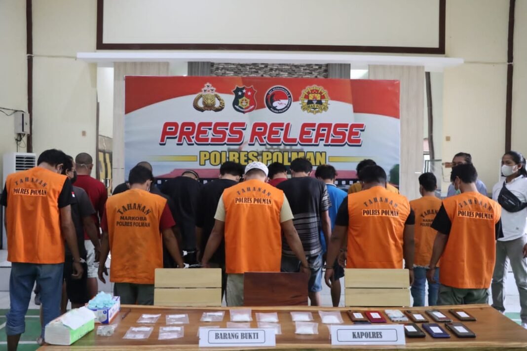 18 Pelaku Penyalahgunaan Narkoba Ditangkap di Polman, Wajo dan Sidrap 18 Pelaku Penyalahgunaan Narkoba Ditangkap di Polman, Wajo dan Sidrap